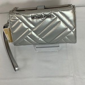 NWT Michael Kors Peyton Double Zip Wallet